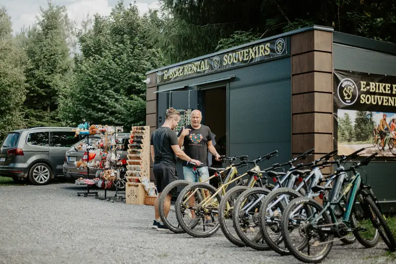 E-bike požičovňa
